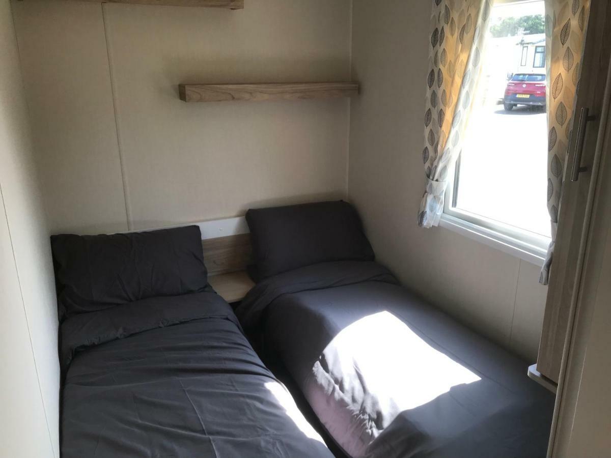 3 Bedroom Deluxe Caravan Longniddry Exterior photo